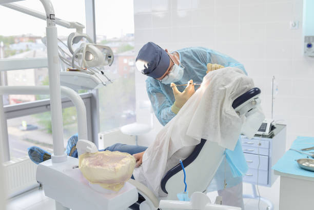 Best Weekend Emergency Dentist in Brownstown, PA
